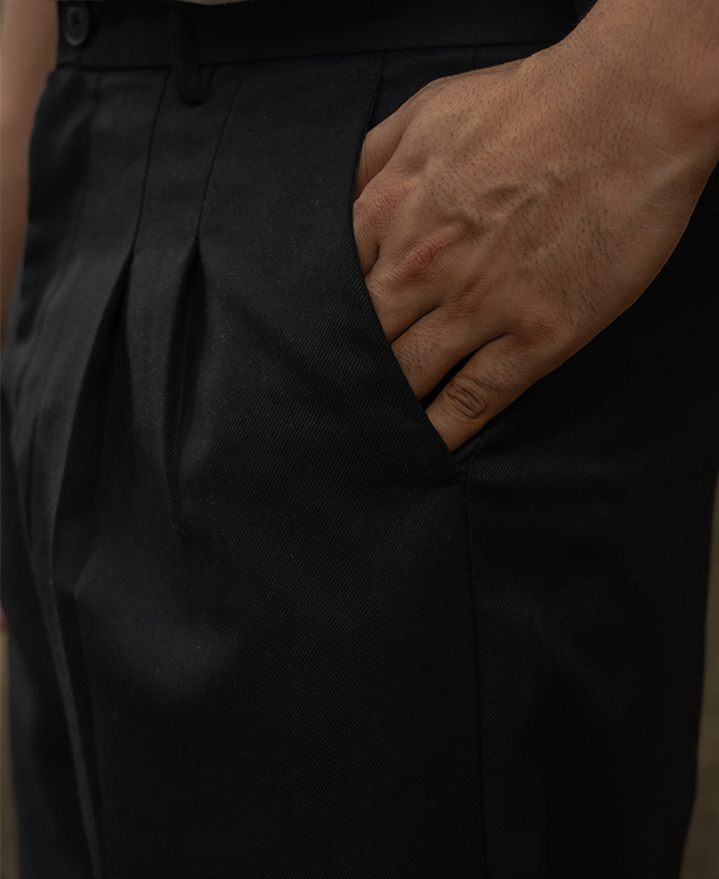 Black Baggy Pleated Trousers