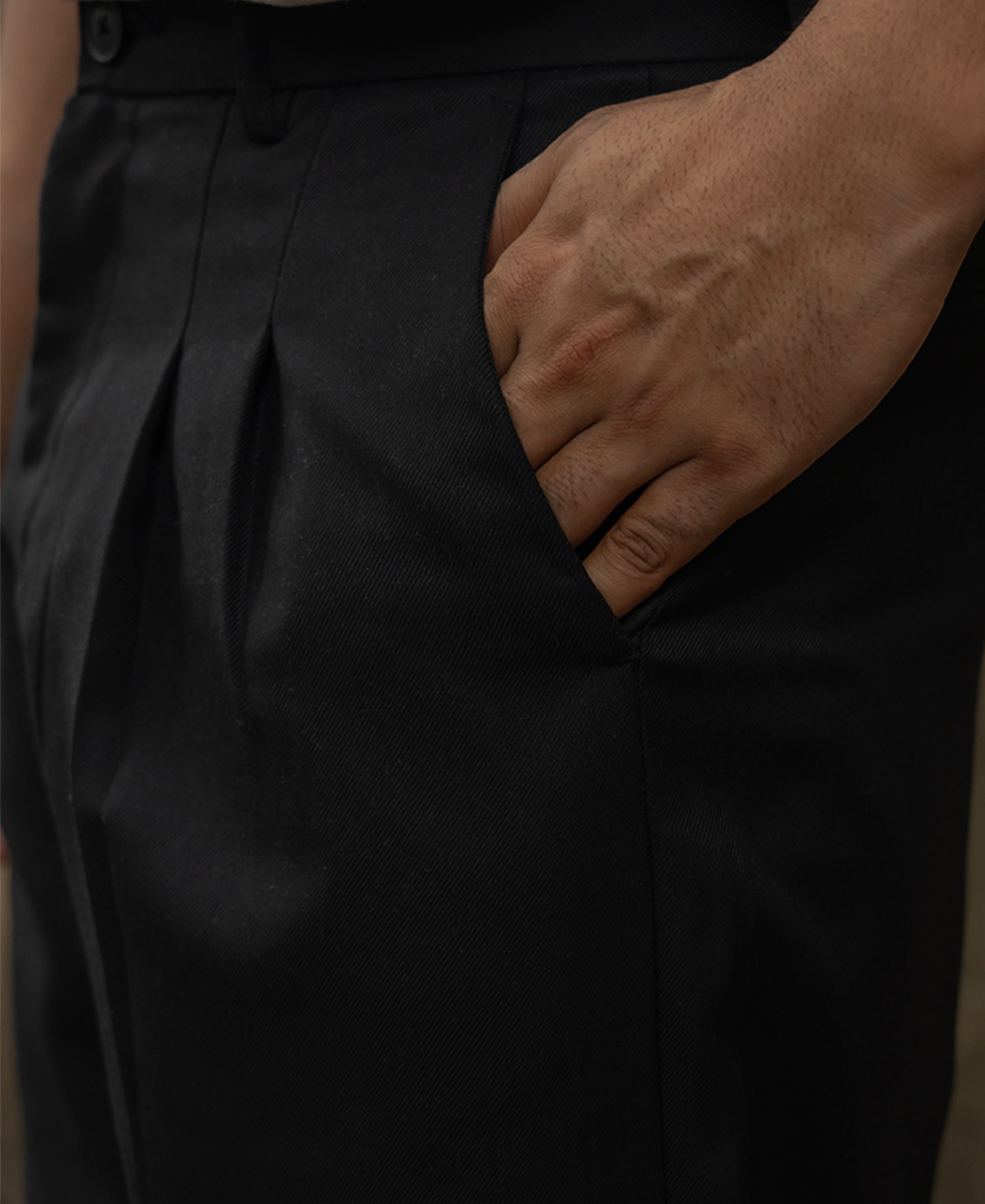 Black Baggy Pleated Trousers