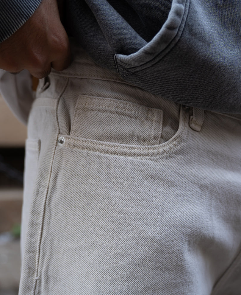 Cream Baggy Jeans