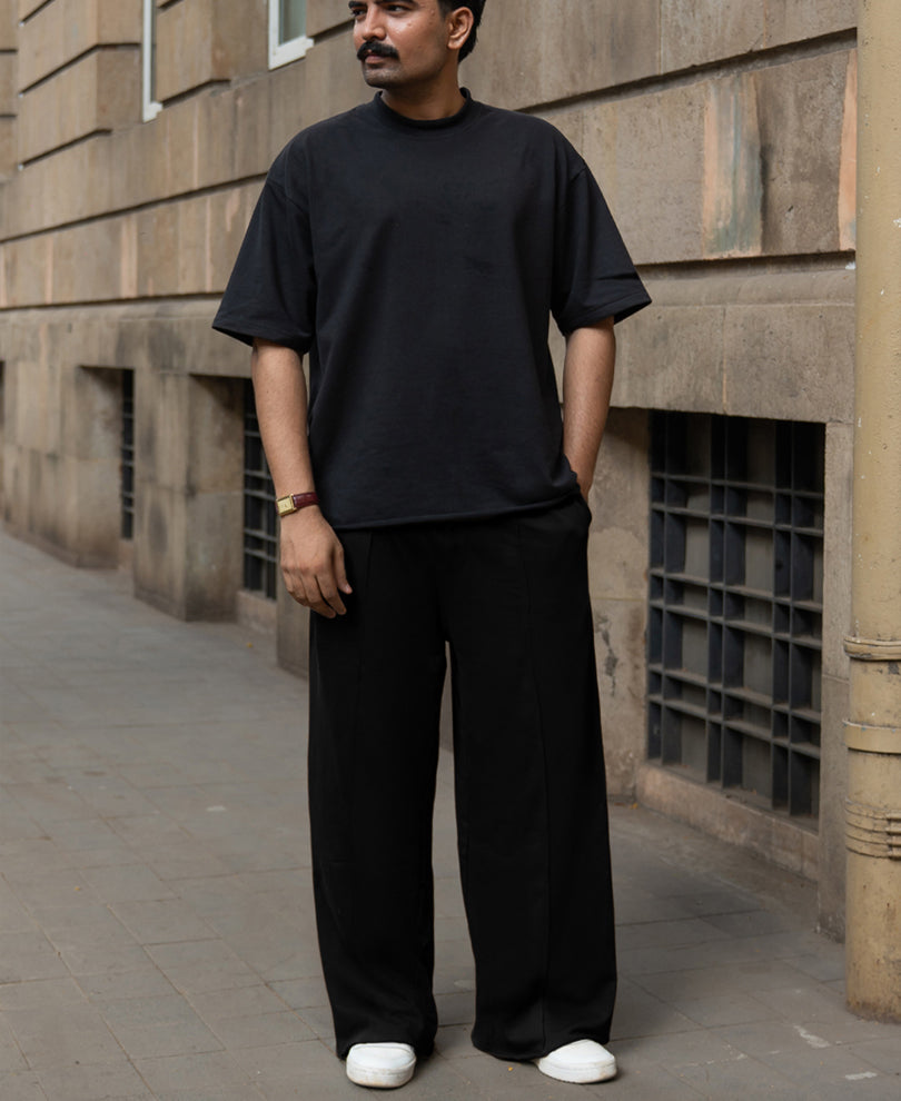 Black Baggy Fit Pleated Trackpant